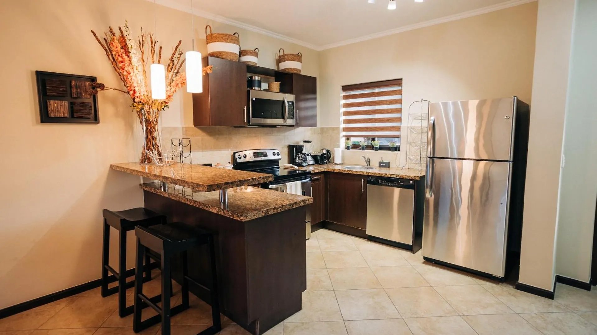 Cozy Townhome At Gold Coast Palm Beach 0*,  Aruba
